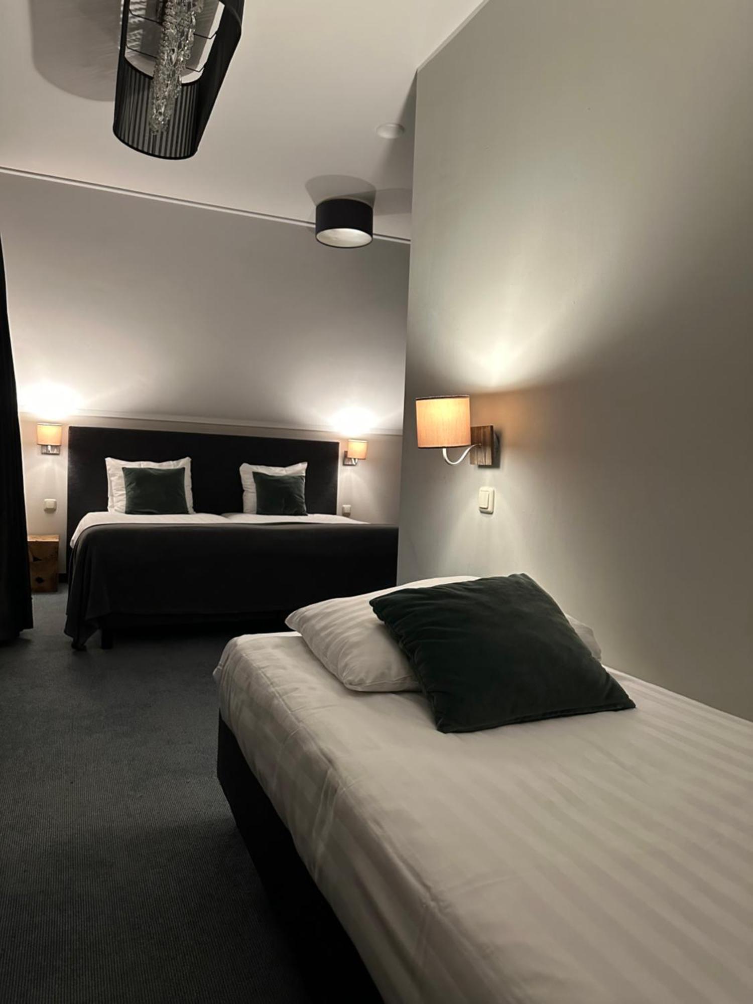 Landhuis Hotel De Hilkensberg Broekhuizen  Ngoại thất bức ảnh