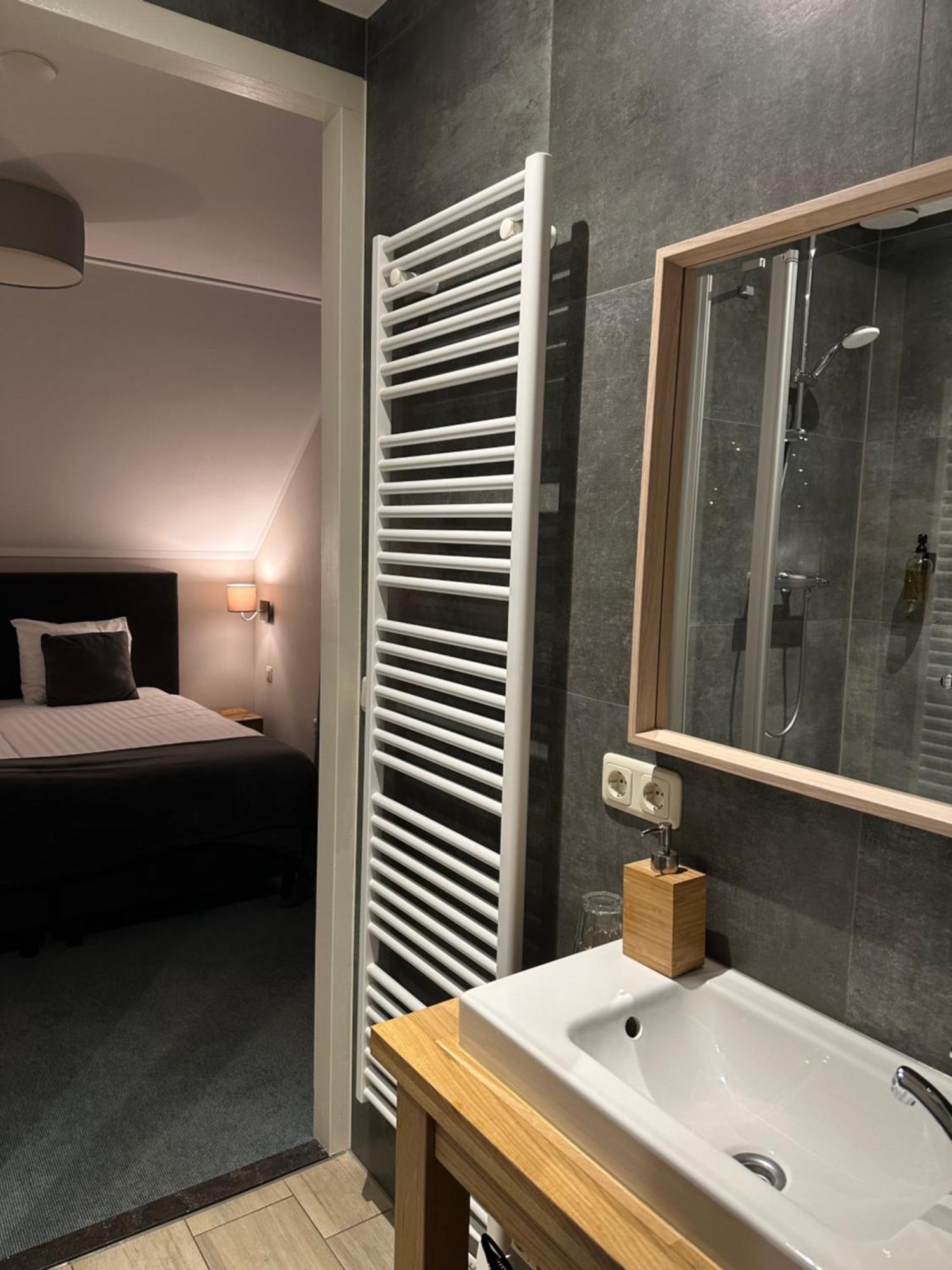 Landhuis Hotel De Hilkensberg Broekhuizen  Ngoại thất bức ảnh
